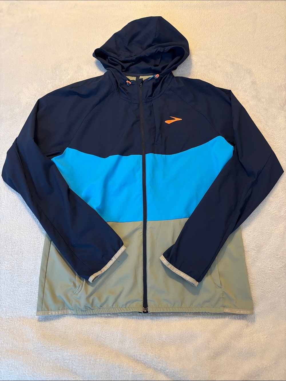Brooks Men's Canopy Run Happy Packable Jacket L211385 M EUC
